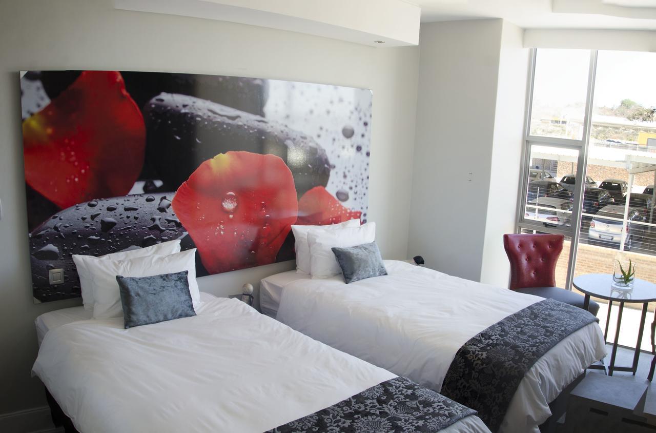 Chill Pepper Boutique Hotel Mbombela Exterior photo